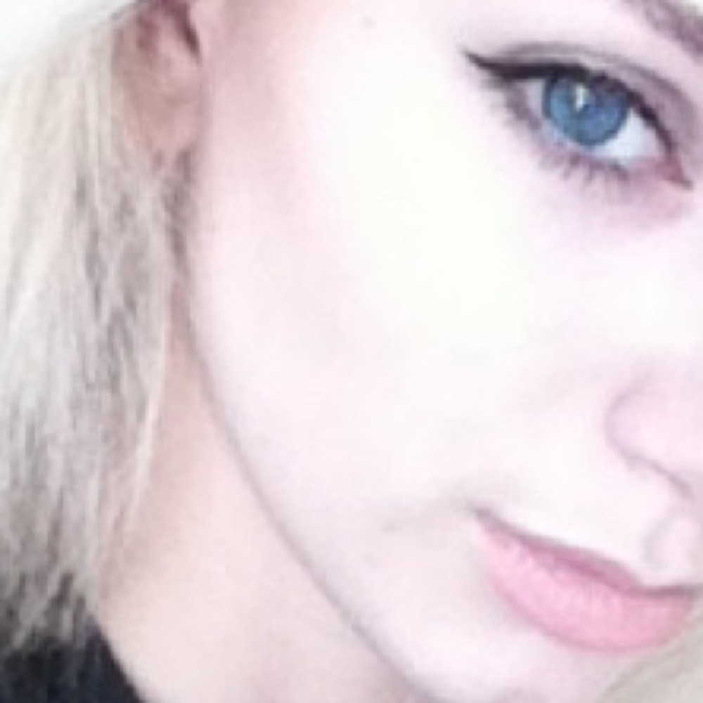Meet your Posher, Anna